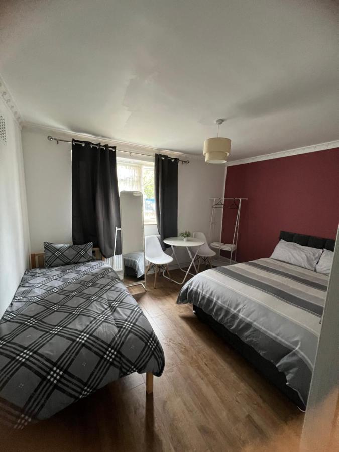 Large Room With Two Bed In Central London Exterior foto